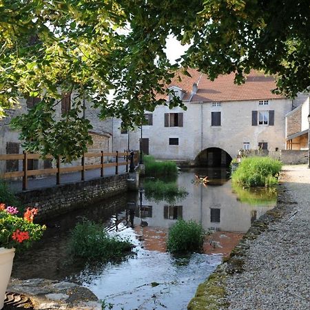 La Roulotte De Lois & Clara Hotel Arc-en-Barrois Bagian luar foto